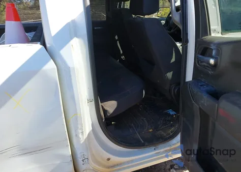 2021 Chevrolet Silverado 1500 2Wd Standard Bed Wt из США, поврежденный, VIN 1GCRWAEH4MZ398695